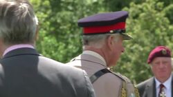 CLEAN : Charles Camilla pay tribute to war veterans News Clip