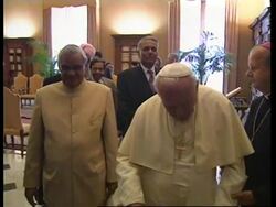 ITALY: INDIAN PM VAJPAYEE MEETS POPE News Clip