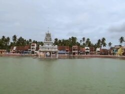 WS PAN View of Suchindram Temple in pond / Kanyakumari, Tamil Nadu, India Stock Footage