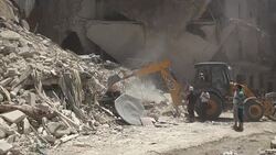 CLEAN : Syrian forces carry out renewed barrel bomb attacks in Aleppo News Clip
