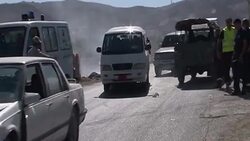 CLEAN : Lebanon: Refugees flee as troops battle jihadists News Clip