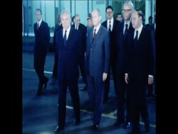 UPITN 28 6 79 PRIME MINISTER THATCHER MEETS KOSYGIN EN ROUTE TO TOKYO SUMMIT News Clip