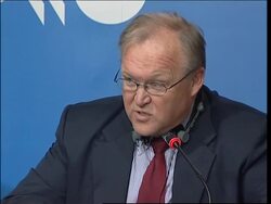 NEW Swedish PM Persson presser wraps up OECD session News Clip