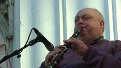 CLEAN : Britains atheist church proves a hit News Clip