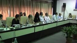 VOICED : Comisiones en La Habana impulso para paz en Colombia News Clip