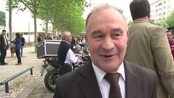 Lisbon taxis in slow-drive protest against Uber Instructional Video