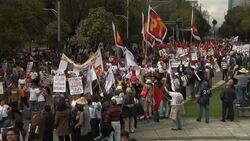 Thousands of people march against government's proposed energy reforms Instructional Video