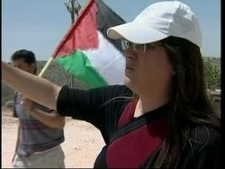 Palestinians scuffle with soldiers; Gaza withdrawal, fuel crisis Instructional Video