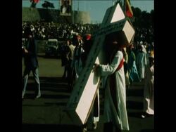 SYND 28 9 77 FESTIVAL OF MESQUEL CELEBRATES FINDING OF TRUE CROSS News Clip