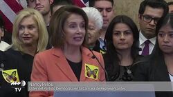 VOICED : Indocumentados en primera fila de discurso de Trump en Congreso News Clip