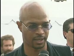 1997 Nickelodeon Kids' Choice Awards Arrivals Stock Footage