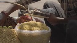 C/U street food vendor, Rishikesh, India Stock Footage