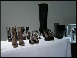 Where stylists and celebrities go to get the Grammy look News Clip