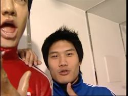 Famous Chinese lipsync duo start career in performing arts News Clip