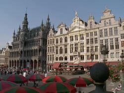 MS Shot of La Grand Place UNESCO world heritage with La maison du Roi / Brussels, Brussels Capital Region, Belgium Stock Footage