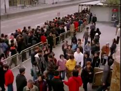 Crowd of people queuing up to visit temple, Chinese new year, Wong Tai Sin Temple, Hong Kong Stock Footage