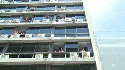 CLEAN : Uruguayans celebrate the end of the year with a water fight News Clip