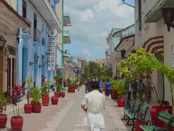 MS Shot of sancti spiritus cuba downtown walking street / Sancti Spiritus, Cuba Stock Footage