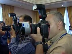 WRAP Palestinian president meets Mubarak, photo op; Abbas presser Instructional Video