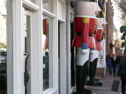Consumers shop during the Holiday Season Stock Footage