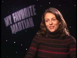 ENTERTAINMENT WEEKLY: USA: OSCAR DRESSES News Clip