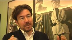 NEW Exhibition of Helmut Newton photographs opens in Paris News Clip