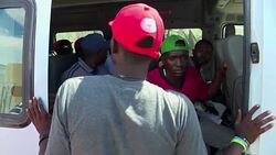 CLEAN : Sad homecoming for Haitians deported from Dominican Republic News Clip