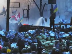 Protesters on barricades in Kiev - Euromaidan Stock Footage