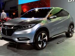 2013 Honda Urban SUV Concept montage Stock Footage