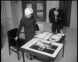 QUEEN OPENS CANCER RESEARCH HQ News Clip