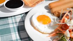 Helianthus tuberosus salad healthy breakfast for weight loss. Stock Footage