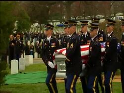 The last surviving US veteran of World War I was buried with full military honors Tuesday at Arlington National Cemetery. President Obama and Vice President Joe Biden came to pay their respects to Frank Buckles, who died at age 110. (March 16) Instructional Video