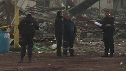 CLEAN : Security forces on site after Mexico fireworks market blast News Clip