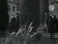 WS People walking on street AUDIO / Russia Stock Footage