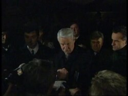 RUSSIA: SIBERIA: YELTSIN ARRIVES FOR MEETING WITH JAPANESE PREMIER News Clip