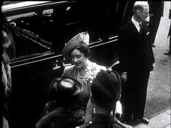 THE QUEEN'S NIECE WEDS AIR FORCE VOLUNTEER - News Clip