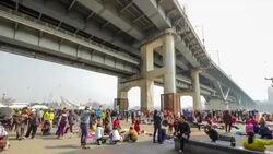 View of flea market in Ttukseom station Stock Footage