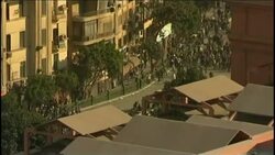 Several thousand supporters of President Hosni Mubarak, including some riding horses and camels and wielding whips, attacked anti-government protesters Wednesday as Egypt's upheaval took a dangerous new turn. Instructional Video