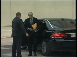 Palestinians approve indirect talks, Mitchell meets Abbas, reax News Clip