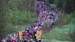 CLEAN : Believers take part in Russia's biggest annual pilgrimage News Clip