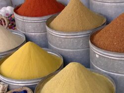 CU PAN ZI view of Arabic spices in sale / Marrakech, Morocco Stock Footage