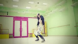 Professional hip hop dancer Stock Footage