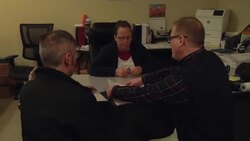 Kentucky Clerk Kim Davis Meets Opponent Instructional Video