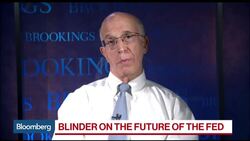 Blinder Says Gary Cohn Is a 'Market Guy' News Clip