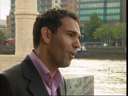 A replica of the Taj Mahal floats down the Thames to celebrate UK-India relationship News Clip