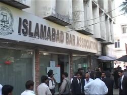 Bhutto stmnt; lawyers and journalists protest against the state of emergency News Clip