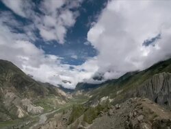 T/L cloud over Yak Kharka Valley, Himalayas Stock Footage