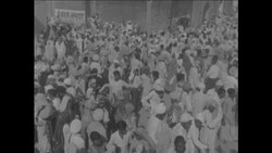 CAN775 THOUSANDS BATHE IN HOLY WATERS AS SOLAR ECLIPSE IS SEEN IN KURUKSHETRA News Clip