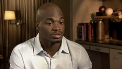 Minnesota Vikings' running back Adrian Peterson sat down with the Associated Press to discuss a new campaign to raise allergy awareness. (June 3) News Clip
