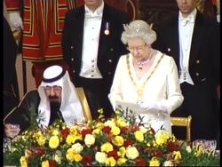 Queen pays tribute to king's MidEast peace efforts News Clip